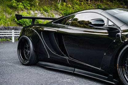 McLaren MP4-12C – bodykit widebody LB-WORKS carbon Liberty Walk – zdjęcie 14