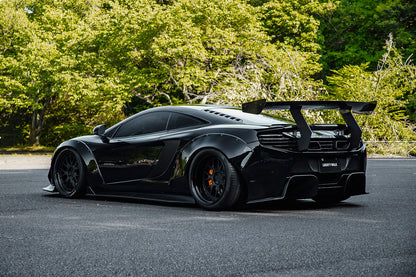 McLaren MP4-12C – bodykit widebody LB-WORKS carbon Liberty Walk – zdjęcie 5