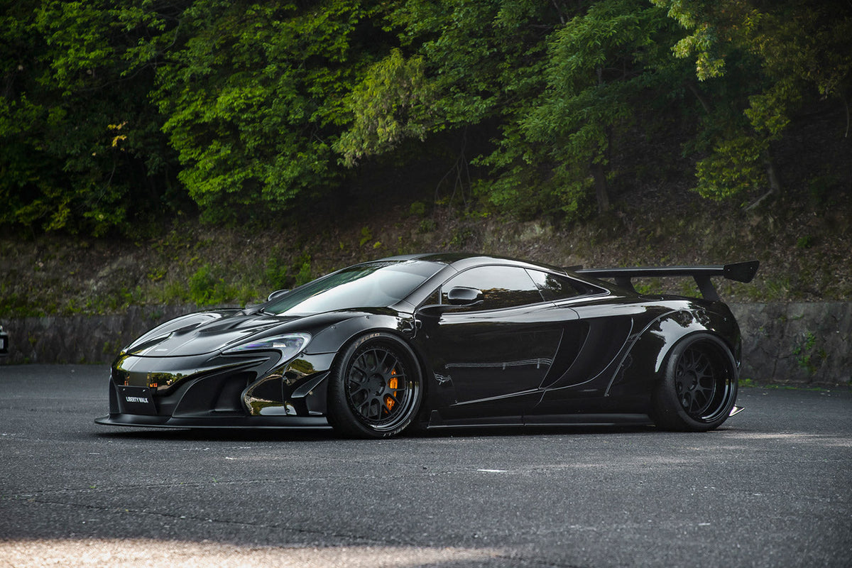McLaren MP4-12C – bodykit widebody LB-WORKS carbon Liberty Walk – zdjęcie 1