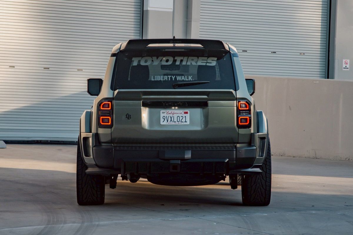 Toyota Land Cruiser 250 – bodykit widebody LB-WORKS FRP Liberty Walk – zdjęcie 9