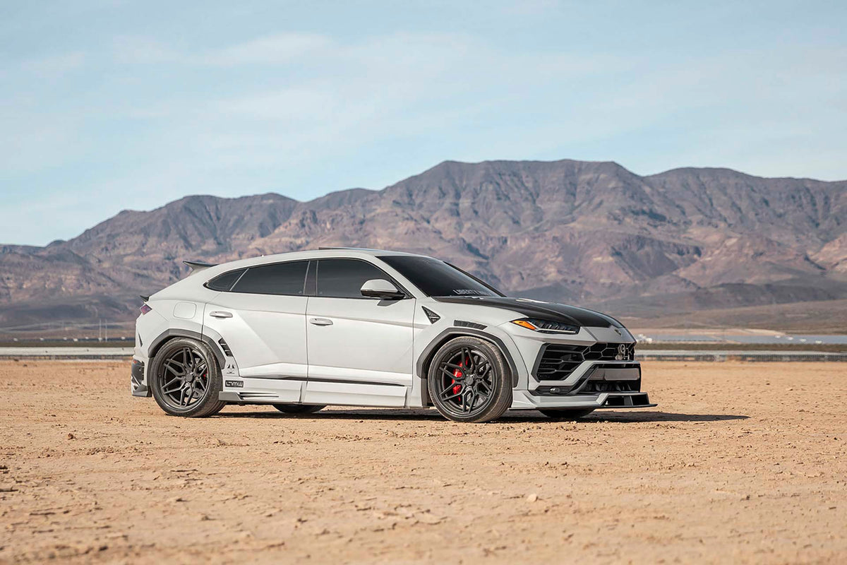 Lamborghini Urus – bodykit widebody LB-WORKS z maską dry carbon Liberty Walk – zdjęcie 4