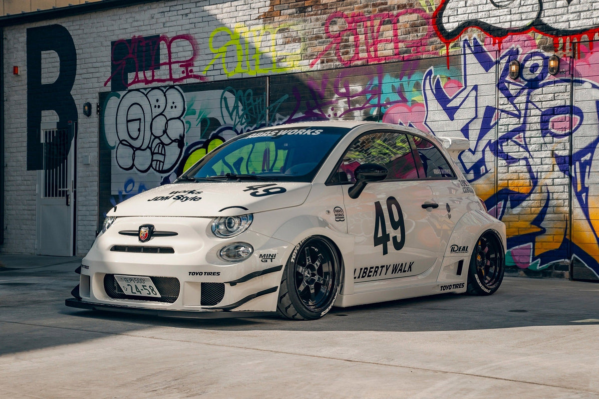 Abarth 595 – bodykit widebody LB-WORKS FRP Liberty Walk – zdjęcie 17