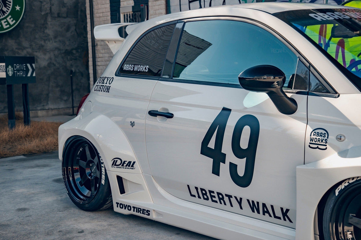 Abarth 595 – bodykit widebody LB-WORKS carbon Liberty Walk – zdjęcie 15