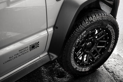 Suzuki Jimny (JB64/JB74) – bodykit widebody LB-Nation Type 2 Premium maska carbon FRP + carbon Liberty Walk – zdjęcie 4