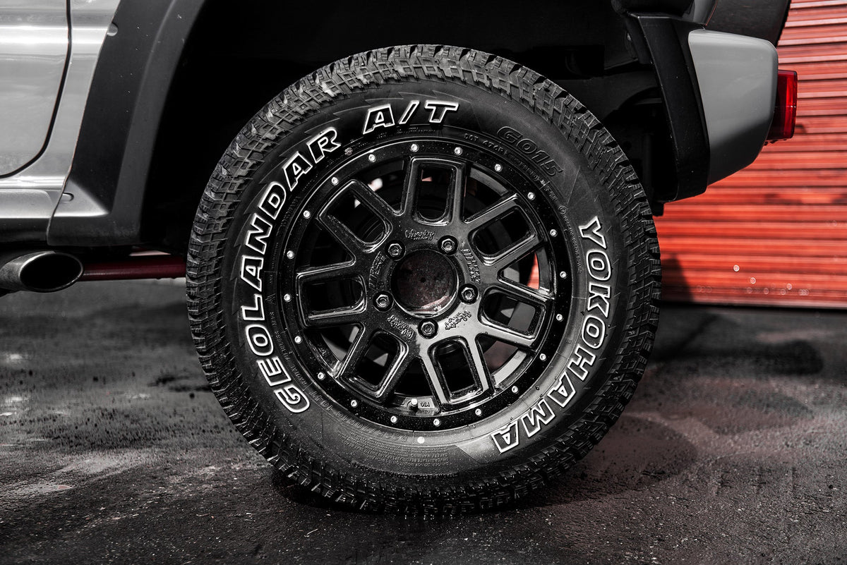 Suzuki Jimny (JB64/JB74) – bodykit widebody LB-Nation Type 2 Premium maska carbon FRP + carbon Liberty Walk – zdjęcie 12