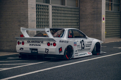 Nissan Skyline R32 – bodykit widebody LB-Kaido WORKS FRP Liberty Walk – zdjęcie 2