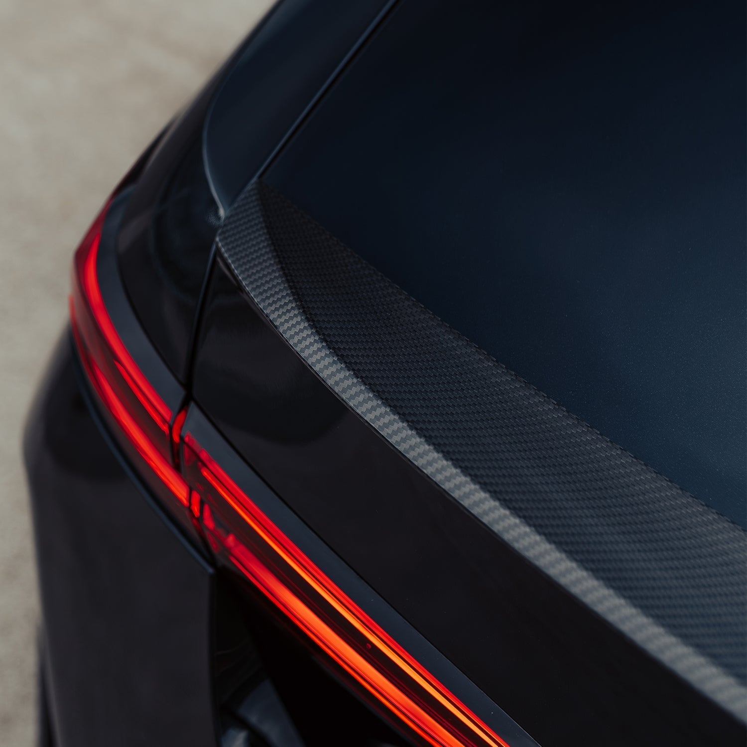 MHC+ BMW G90 M5 Pre Preg Carbon Fibre Performance Style Rear Spoiler