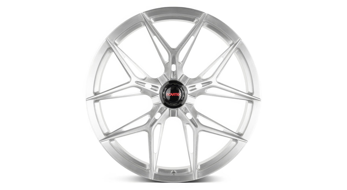 NOVITEC Felgi kute NF12 w stylistyce centralnej nakrętki – Ferrari Purosangue