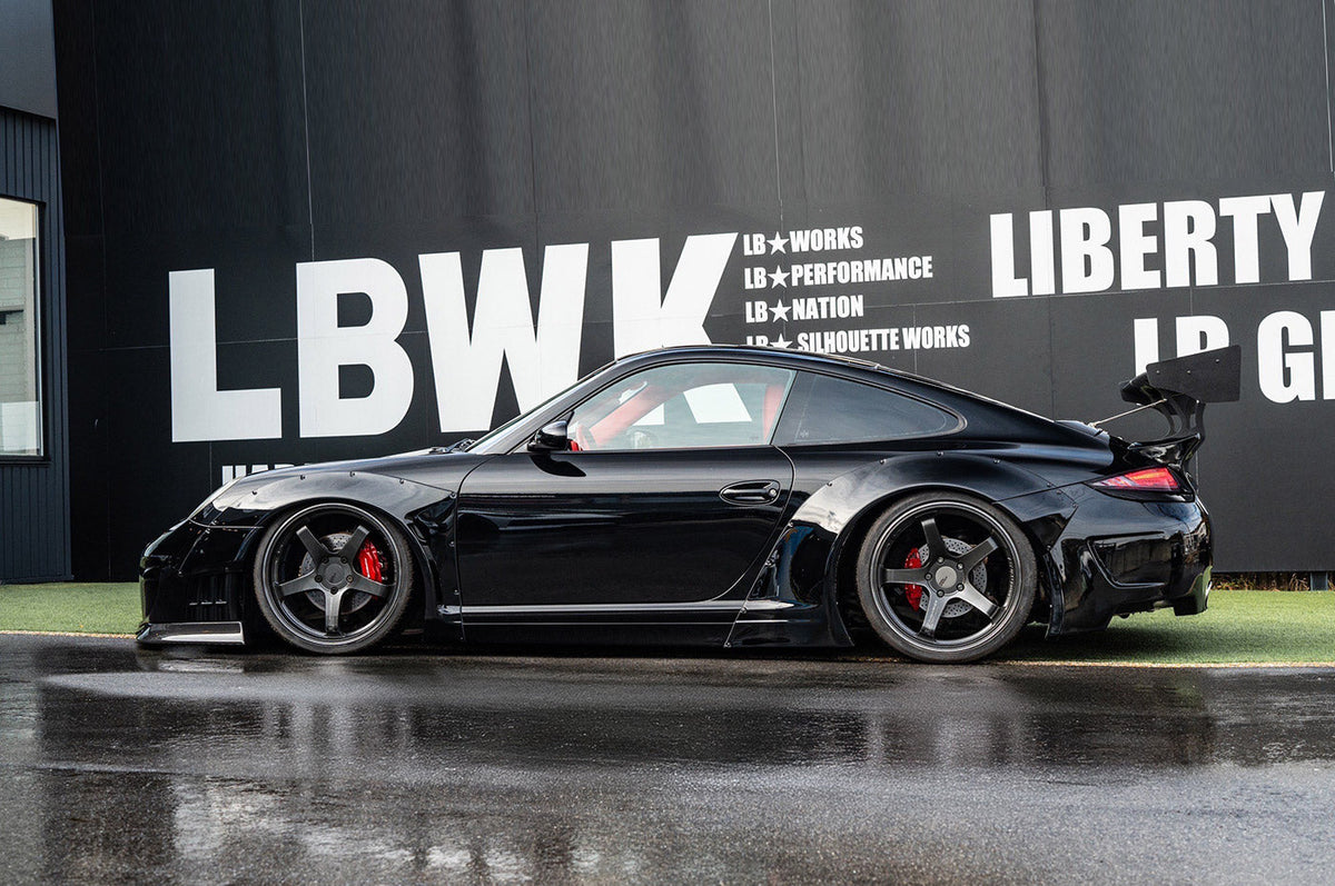 Porsche 911 (997) – bodykit widebody LB-WORKS V1 carbon Liberty Walk – zdjęcie 3