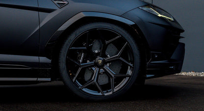 NOVITEC Felgi kute NL4 w stylistyce centralnej nakrętki – Lamborghini Urus – zdjęcie 2