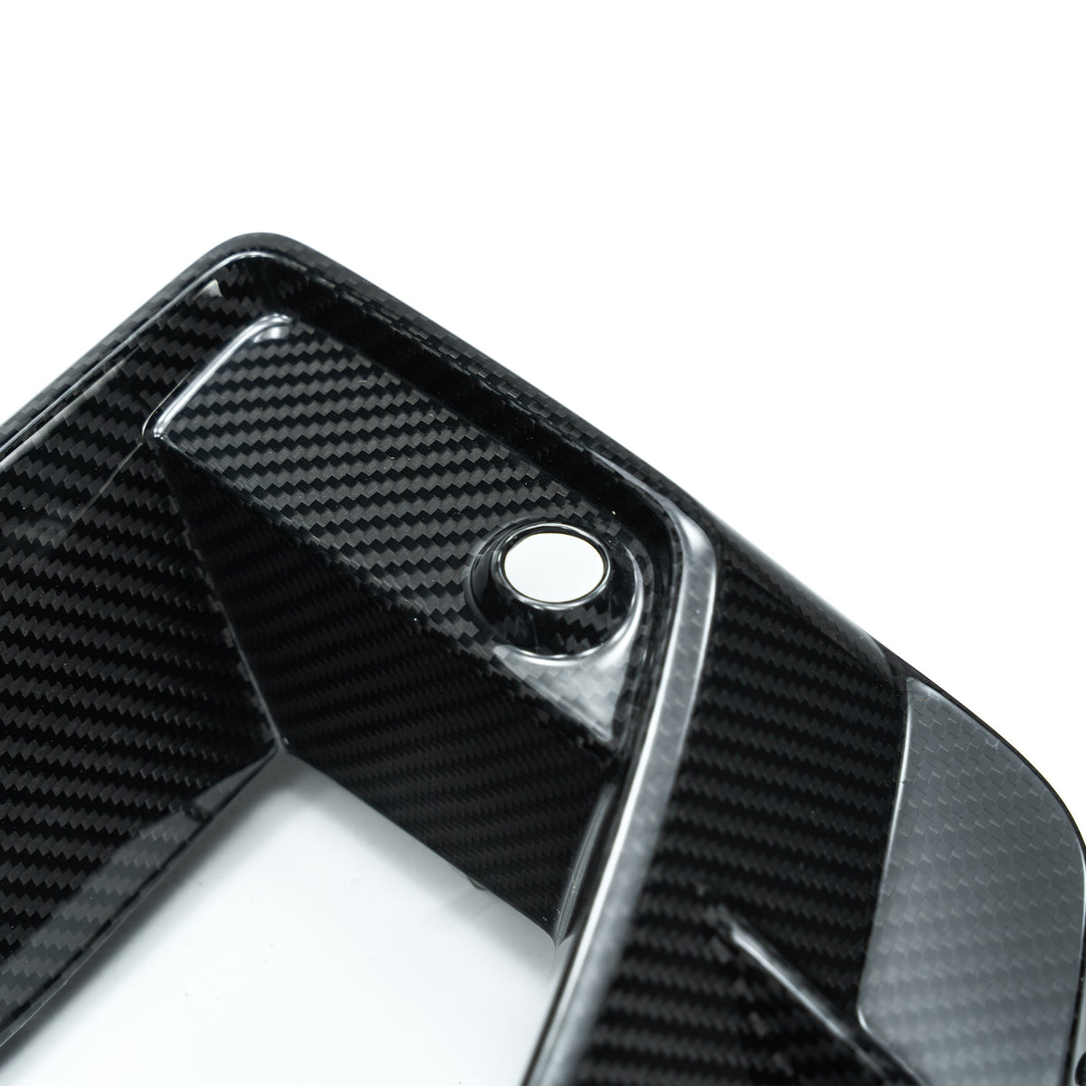 BMW G80 M3/G82 M4 – wloty powietrza carbon pre-preg do zderzaka ADRO V2