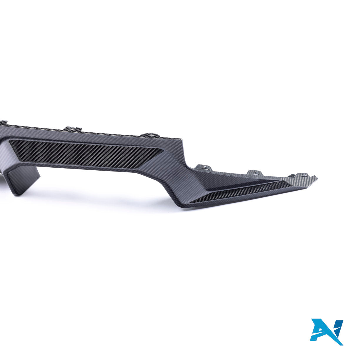 ALPHA-N Carbon Dyfuzor do M2 G87 (3)
