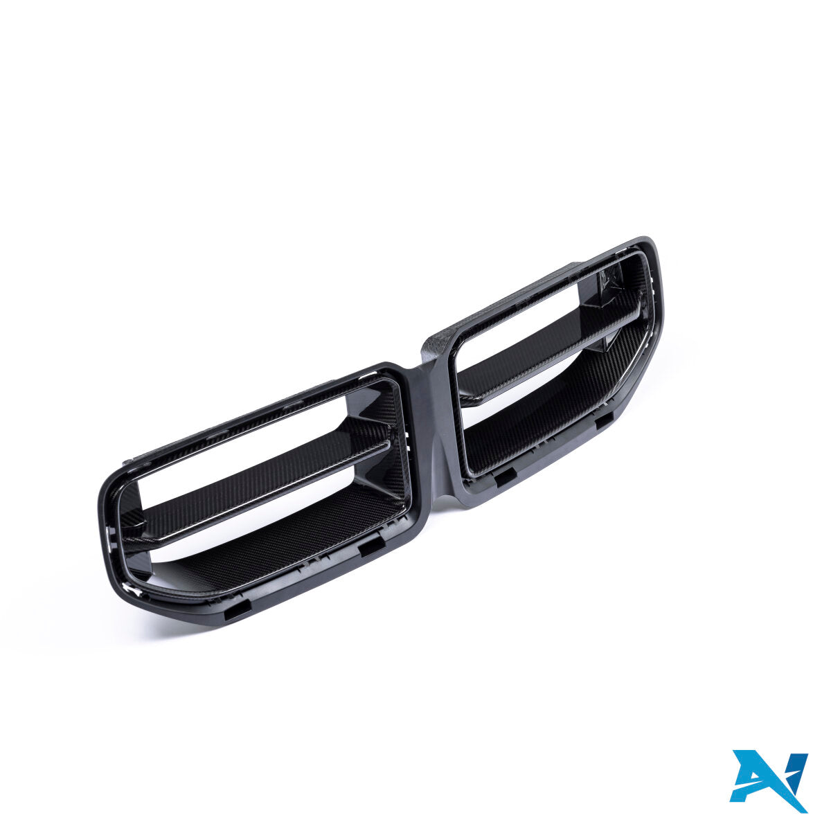 ALPHA-N Carbon Grill "Nerka" do M2 G87 (12)