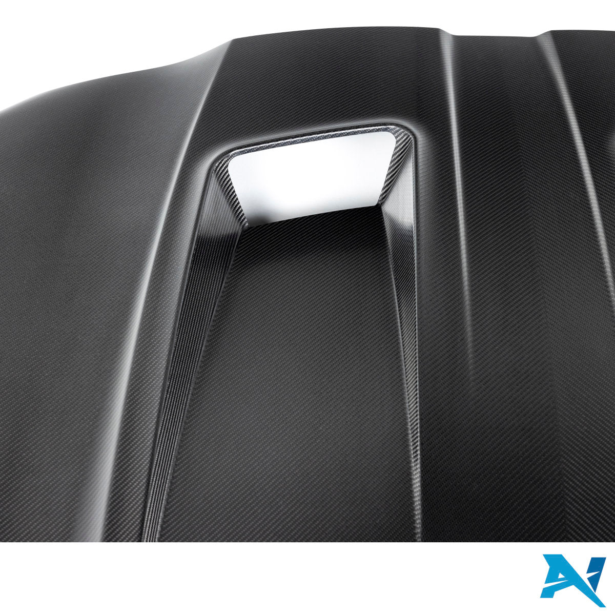 ALPHA-N Carbon Maska silnika do M3 G80, G81, M4 G82, G83 (7)