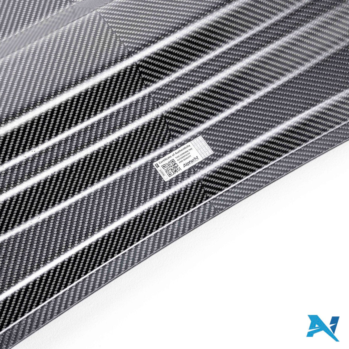 ALPHA-N Carbon Maska silnika do M5 G90 / G99 (9)