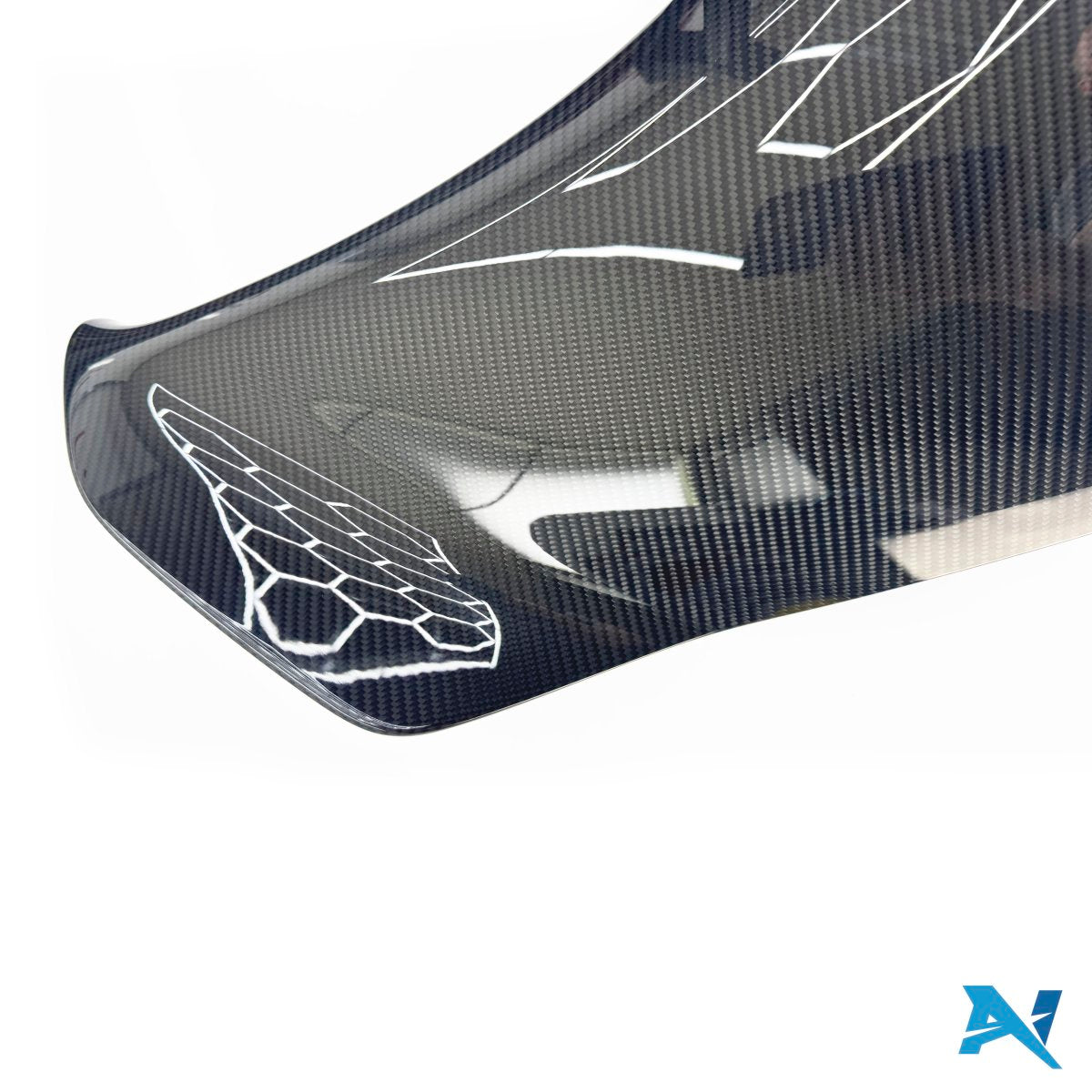 ALPHA-N Carbon SN Skrzydło tylne (11)