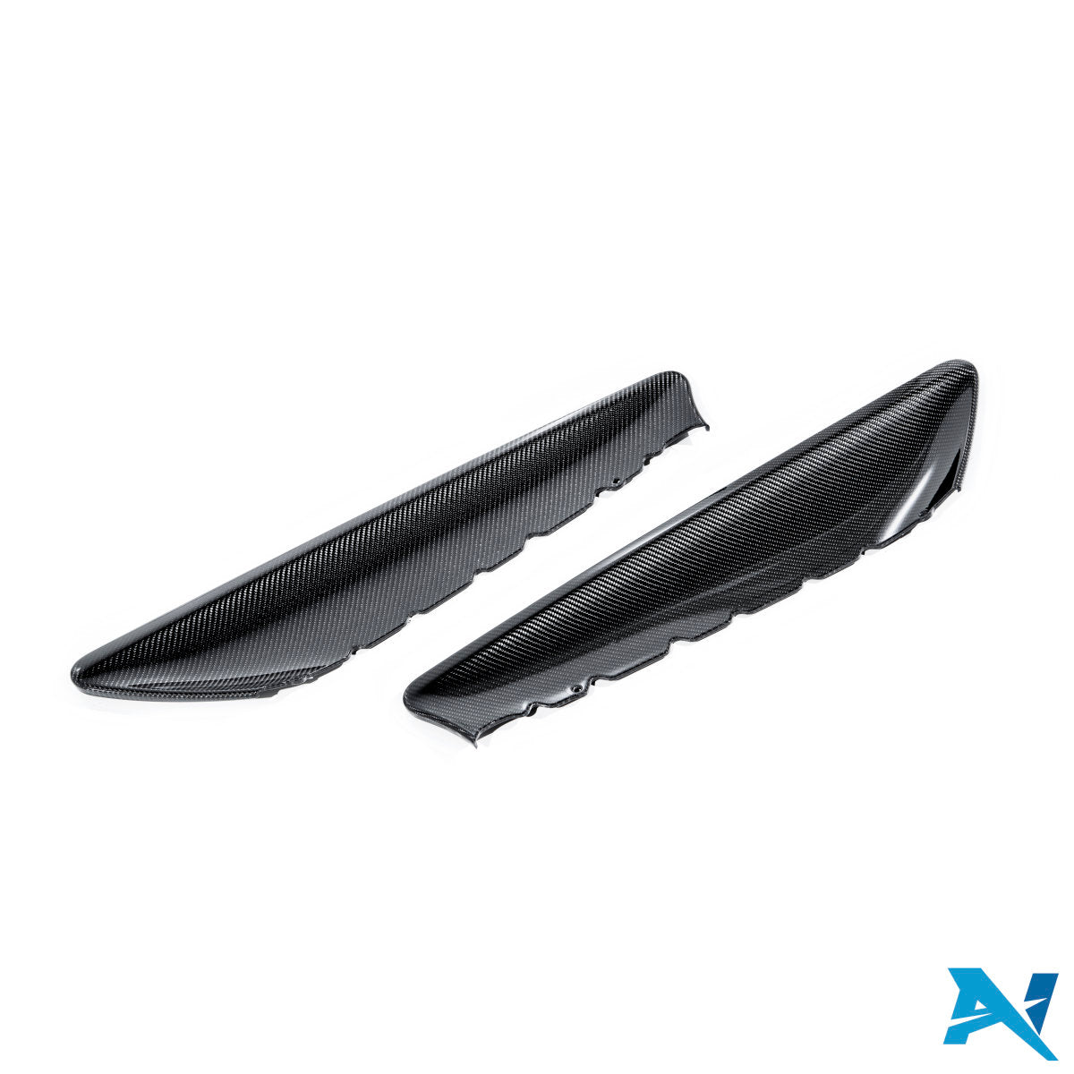 ALPHA-N Carbon Tapicerka drzwi 4 szt.. do M2 F87 i 2er F22 (8)