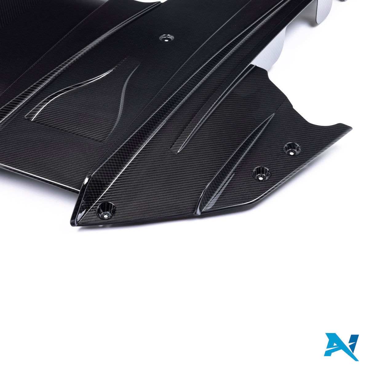 ALPHA-N Carbon Podłoga do M2 G87 (3)