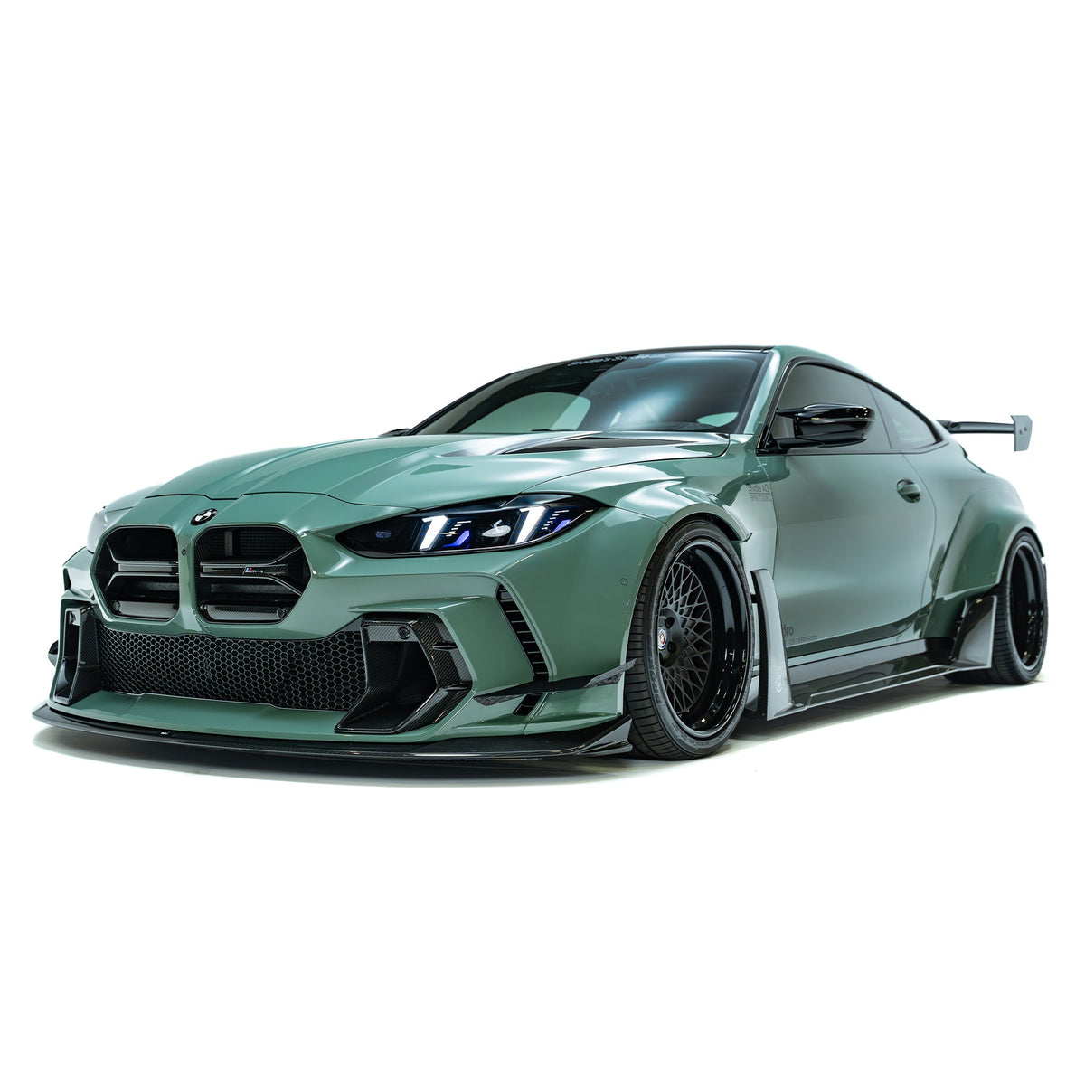 BMW G80 M3/G82 M4 – grill carbon pre-preg do zderzaka ADRO V2
