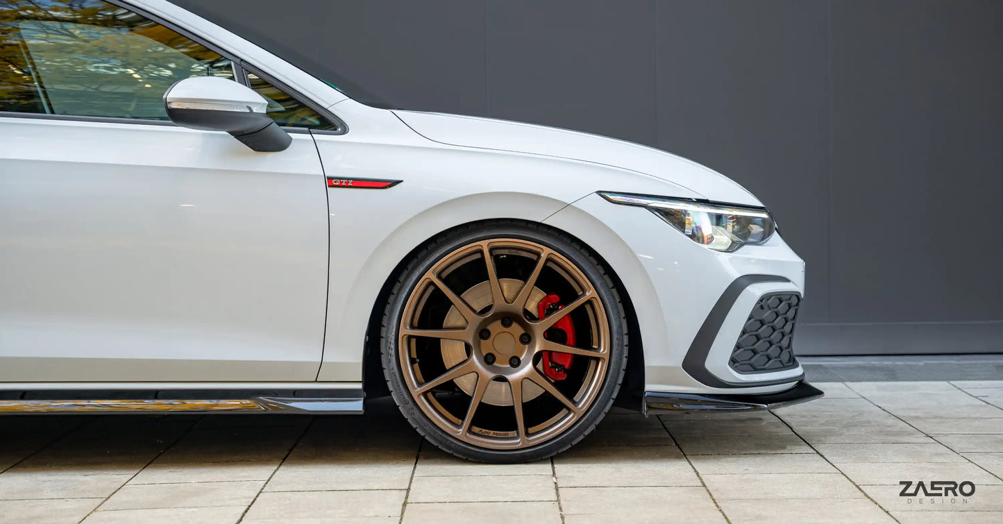 ZAERO DESIGN Splitter przedni VW Golf 8 GTD/GTE (2020–2024)