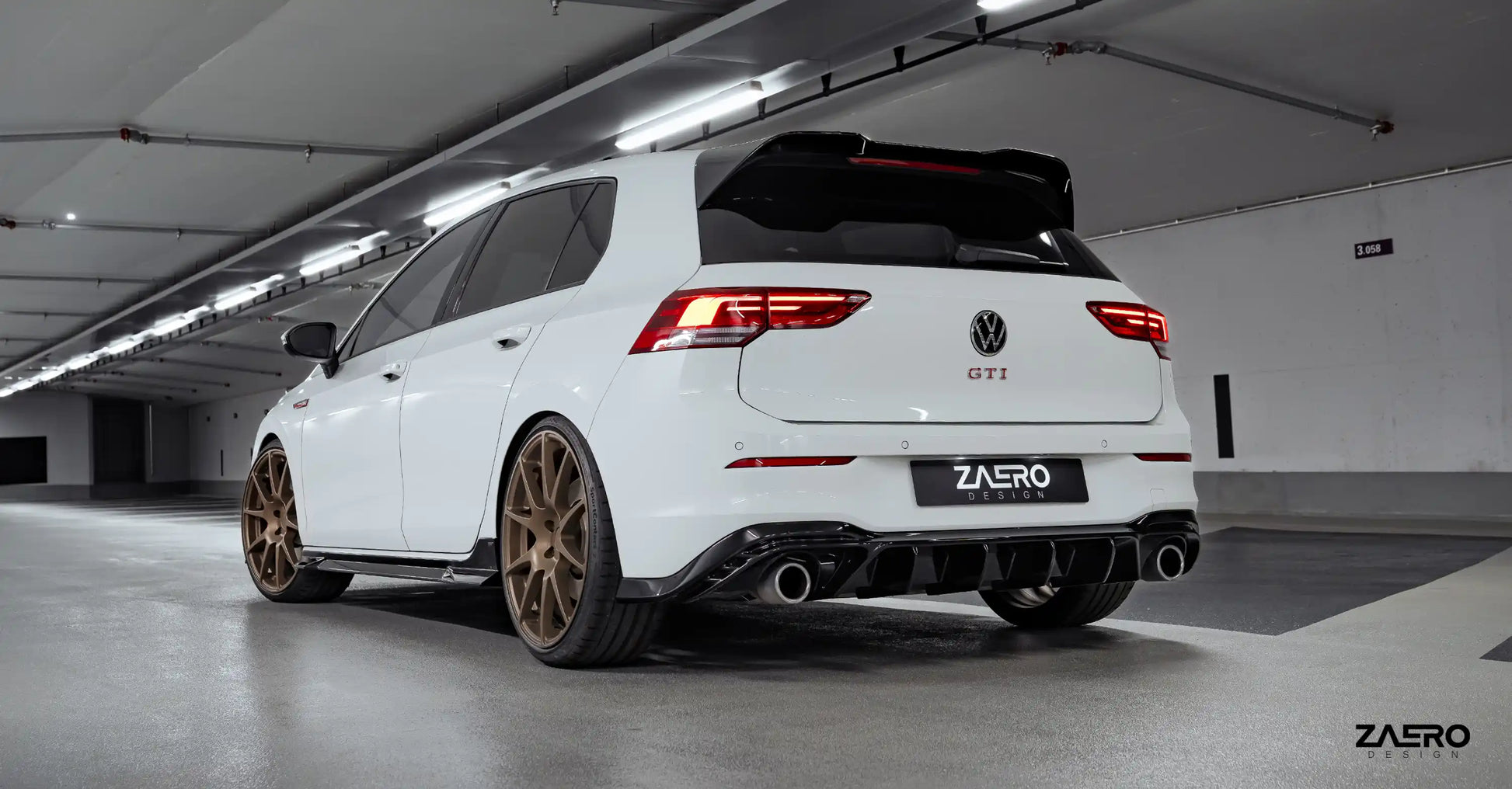 ZAERO DESIGN Dyfuzor tylny VW Golf 8 GTI/Clubsport (2020–2024)