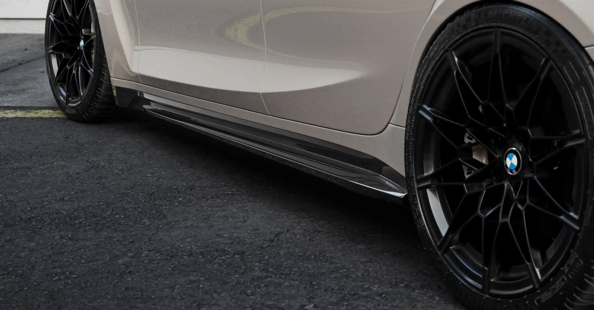 ZAERO DESIGN Progi boczne M3 G80 | G81