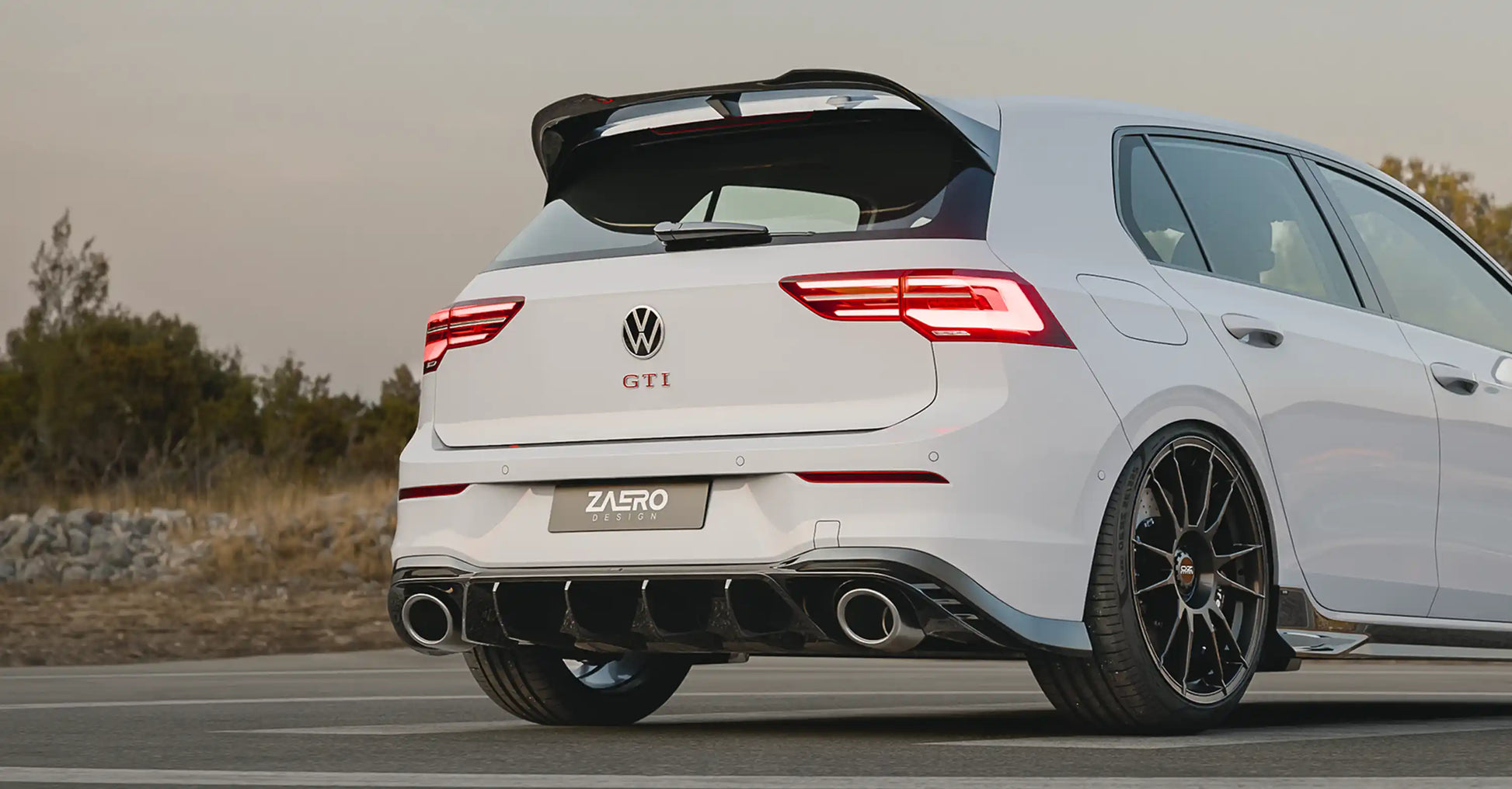 ZAERO DESIGN Dyfuzor tylny VW Golf 8 GTI Clubsport