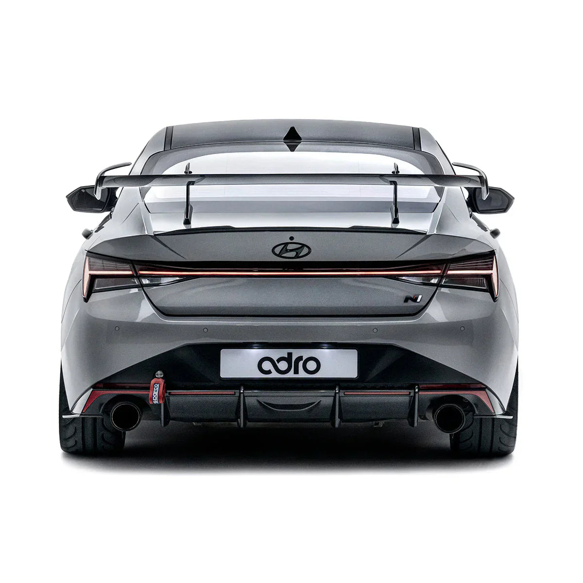Hyundai Elantra N – tylne skrzydło swan neck AT-R1 carbon ADRO