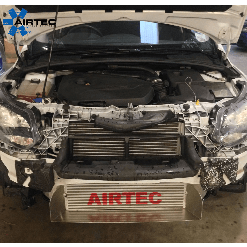 AIRTEC Motorsport Intercooler do Ford Focus Mk3 (3)