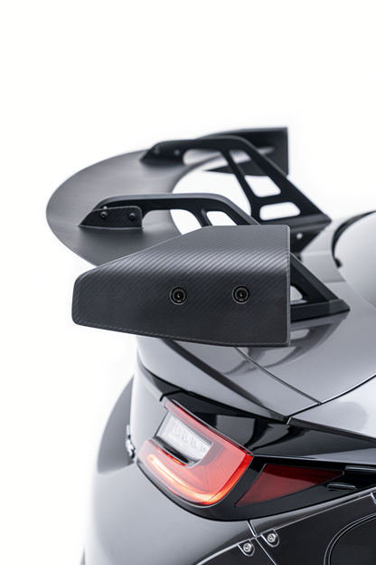 Subaru BRZ / Toyota GR86 – skrzydło Swan Neck AT-R1 carbon ADRO