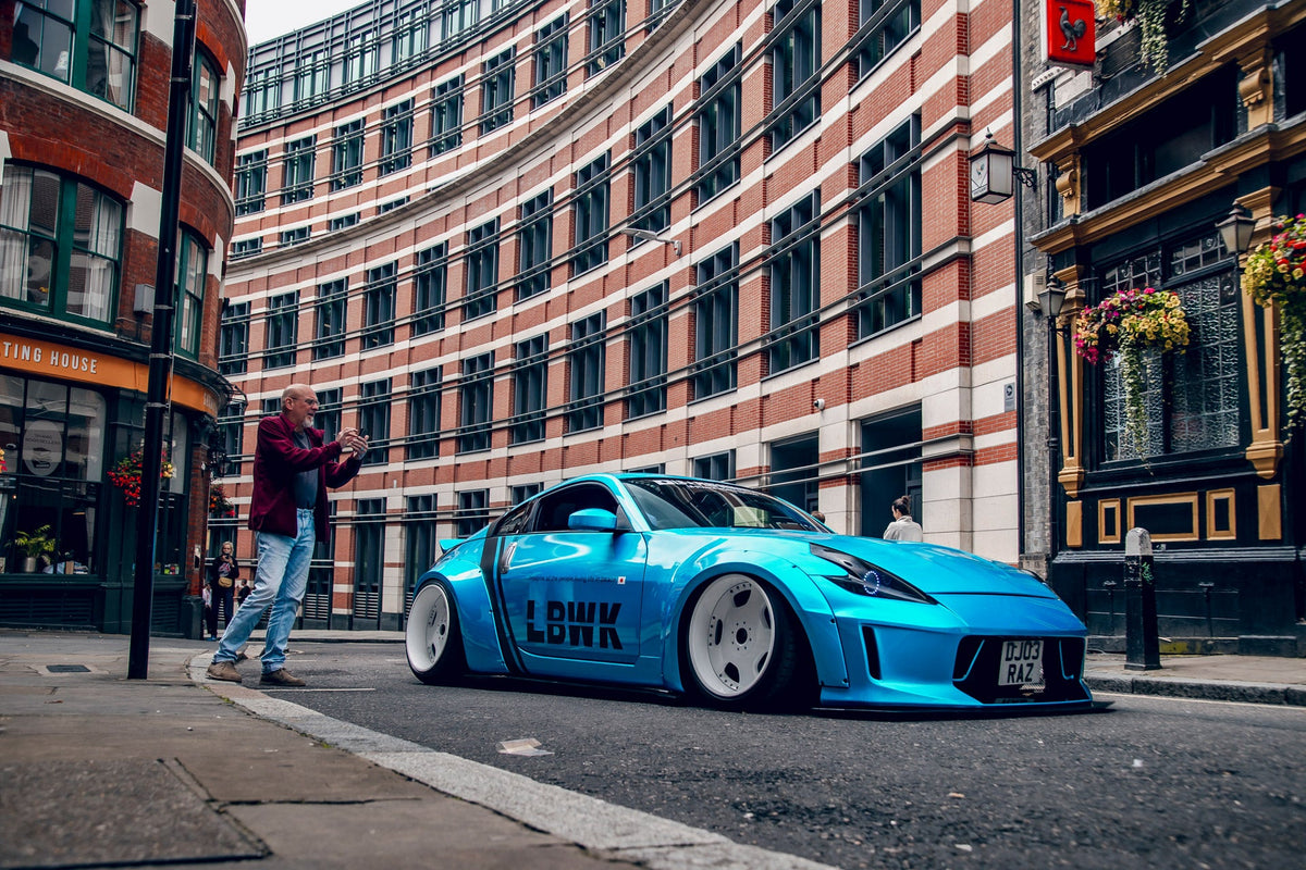 Nissan 350Z (Z33) – bodykit widebody LB-Nation konwersja na 370Z Liberty Walk – zdjęcie 5