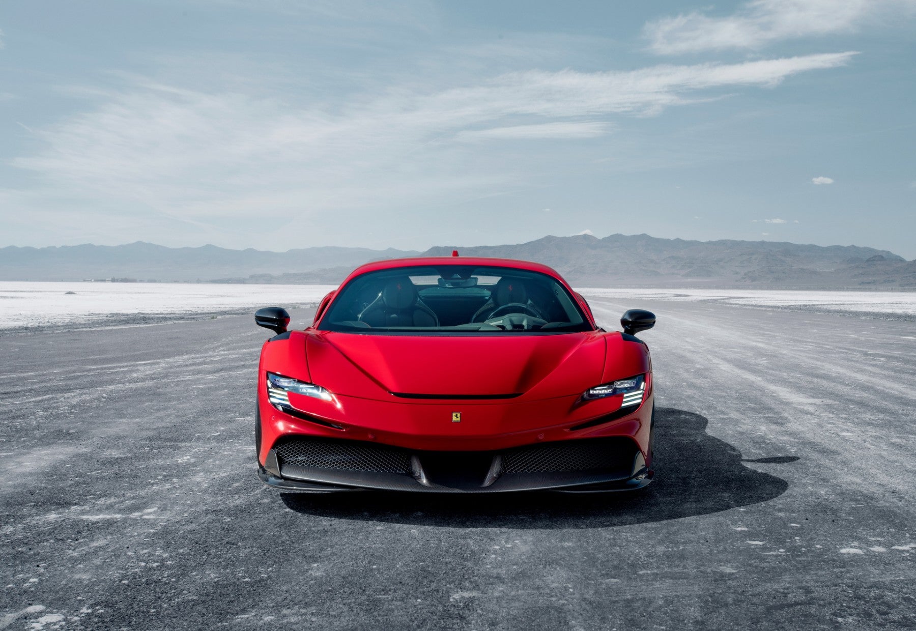 NOVITEC Listwa w masce carbon - Ferrari SF90 - 3