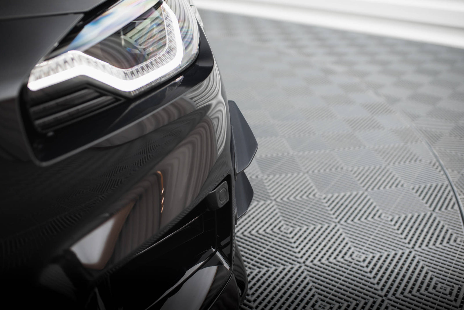 Canards Maxton Design BMW M2 G87 Owiewki Zderzaka