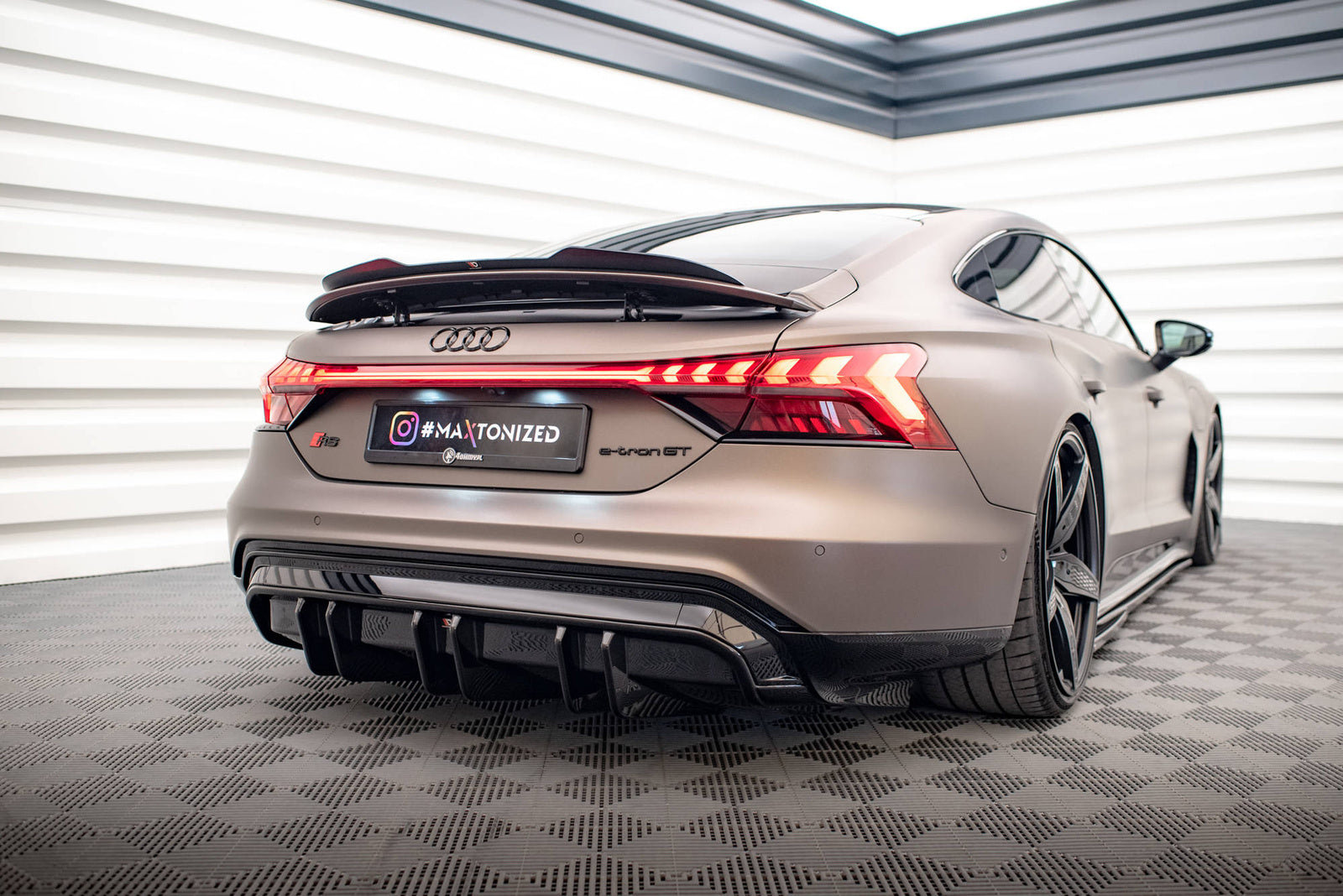 Dokładka Tylna Maxton Design Audi e-Tron GT / RS GT