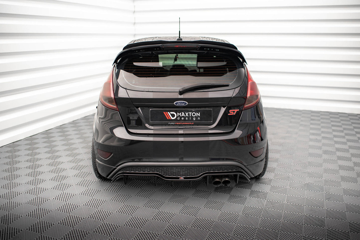 Dokładka Tylna Maxton Design Ford Fiesta ST Mk7 FL 5D