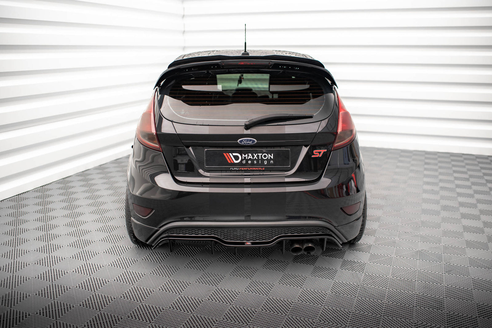 Dokładka Tylna Maxton Design Ford Fiesta ST Mk7 FL 5D