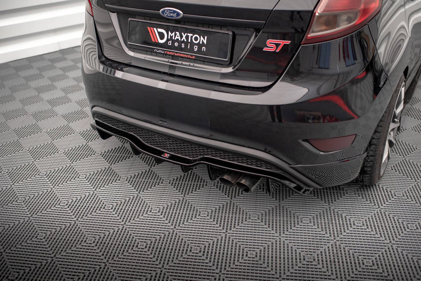 Dokładka Tylna Maxton Design Ford Fiesta ST Mk7 FL 5D