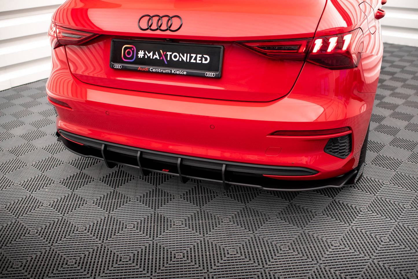 Dokładka Tylna Audi A3 8Y Sportback Street Pro + Flaps Maxton