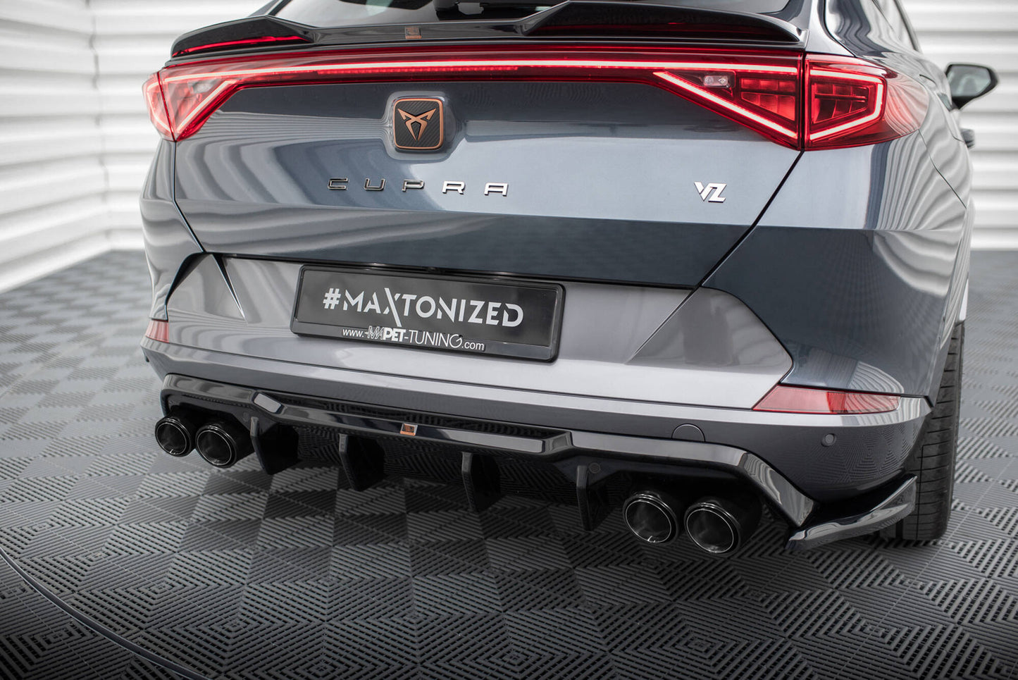 Dokładka Tylna V.3 + Wydech Cupra Formentor VZ Mk1 Maxton
