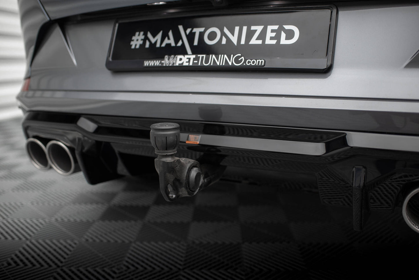 Dokładka Tylna V.3 + Wydech Cupra Formentor VZ Mk1 Maxton