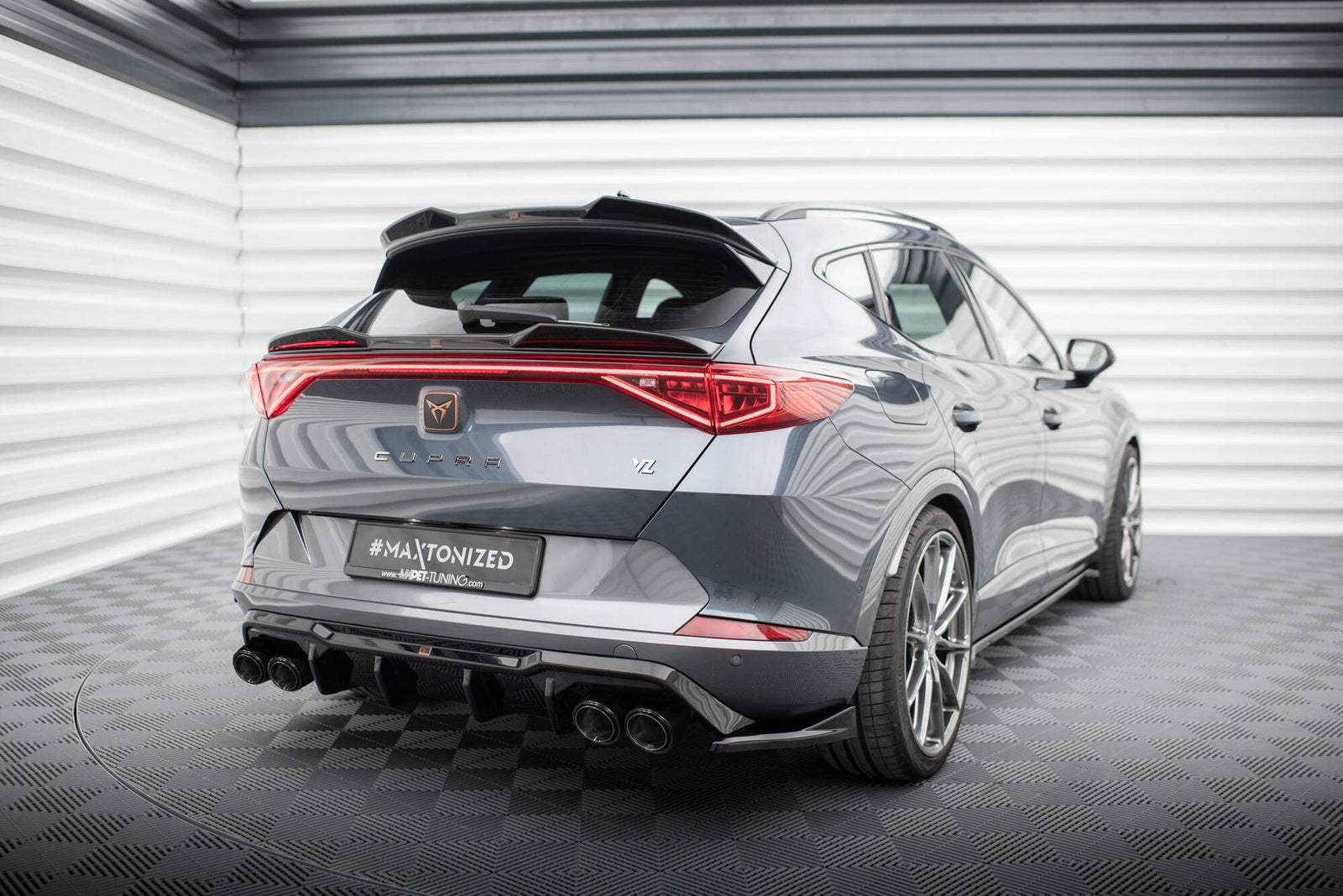 Dokładka Tylna V.3 + Wydech Cupra Formentor VZ Mk1 Maxton