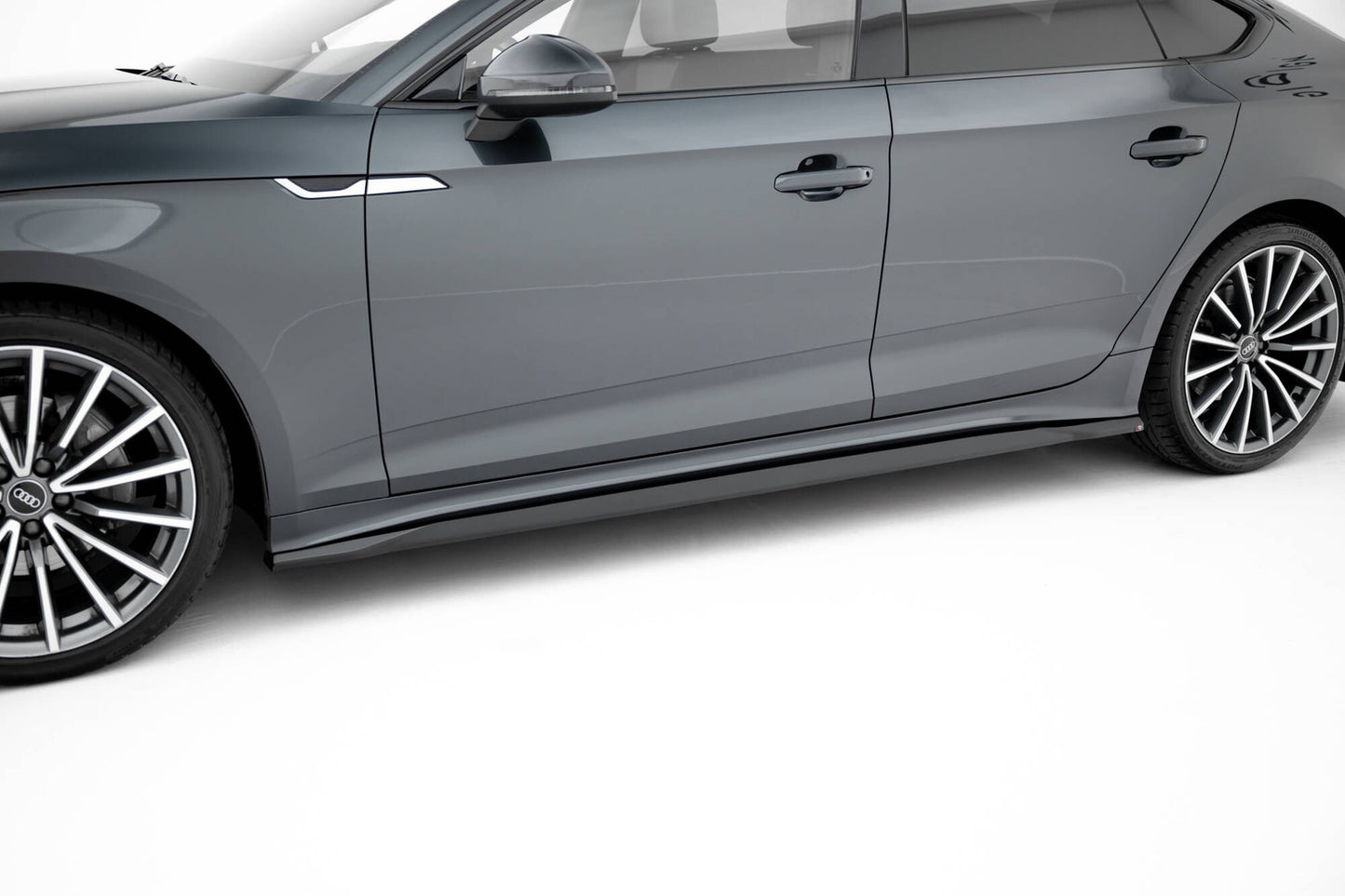 Dokładki Progów Audi A5 Sportback F5 Facelift Maxton Design