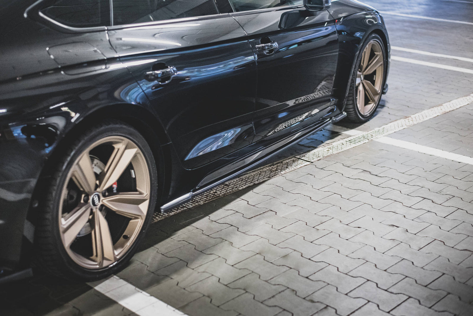 Dokładki Progów Audi RS5 Sportback F5 Facelift Maxton