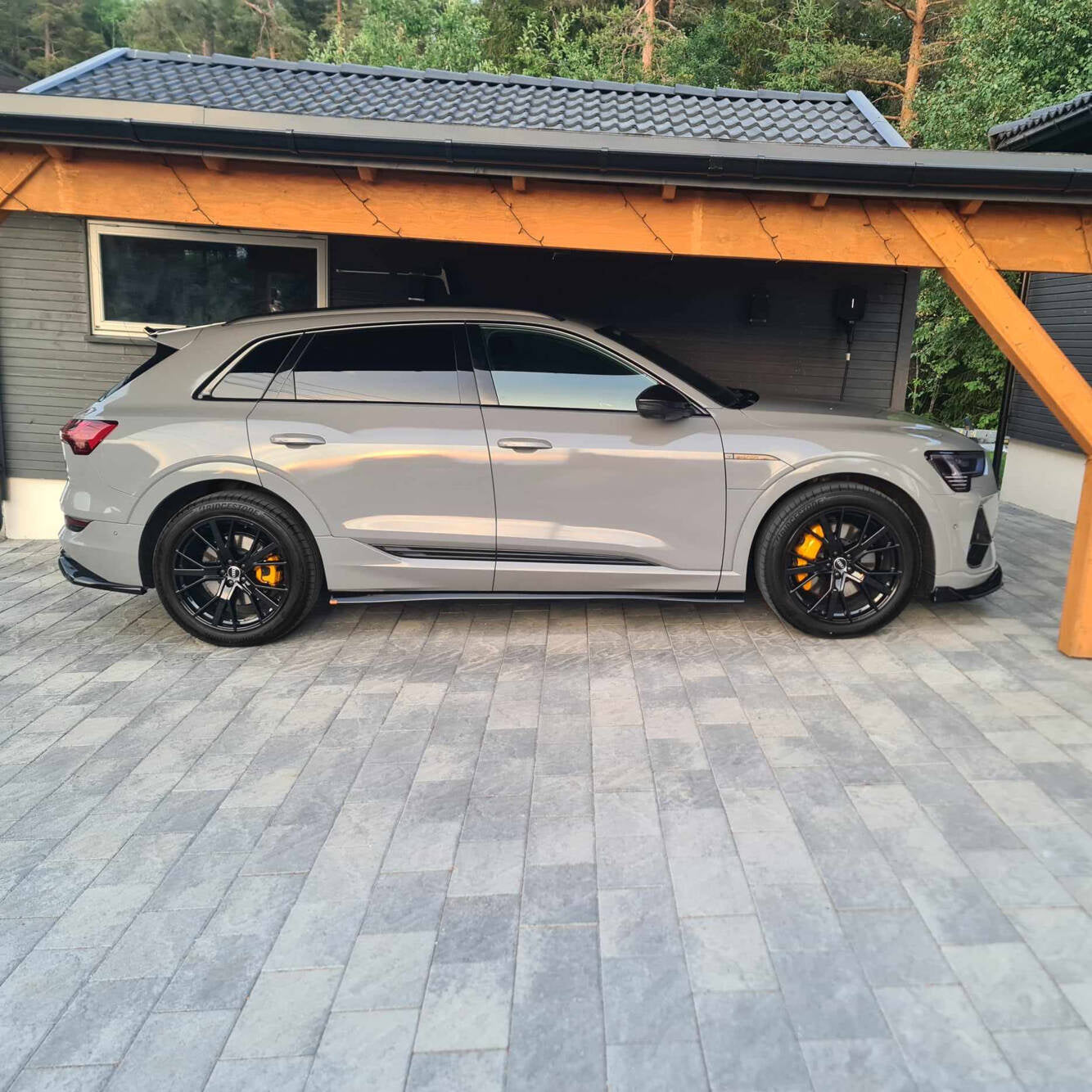 Dokładki Progów Audi e-Tron S-Line Maxton Design