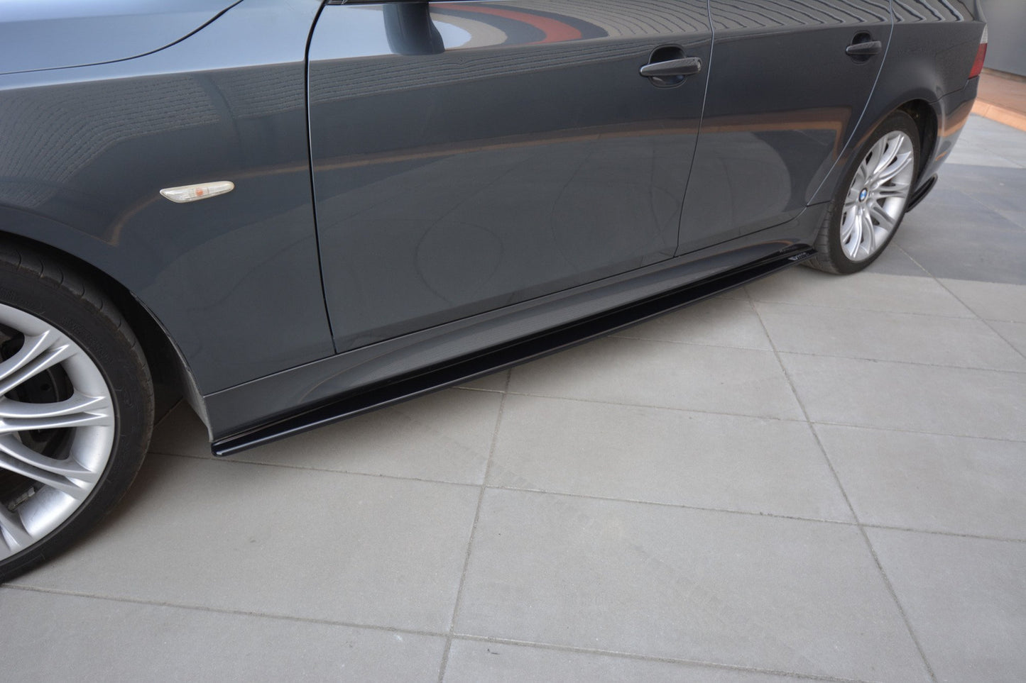 Dokładki Progów BMW 5 E60/E61 M-Pack Maxton Design
