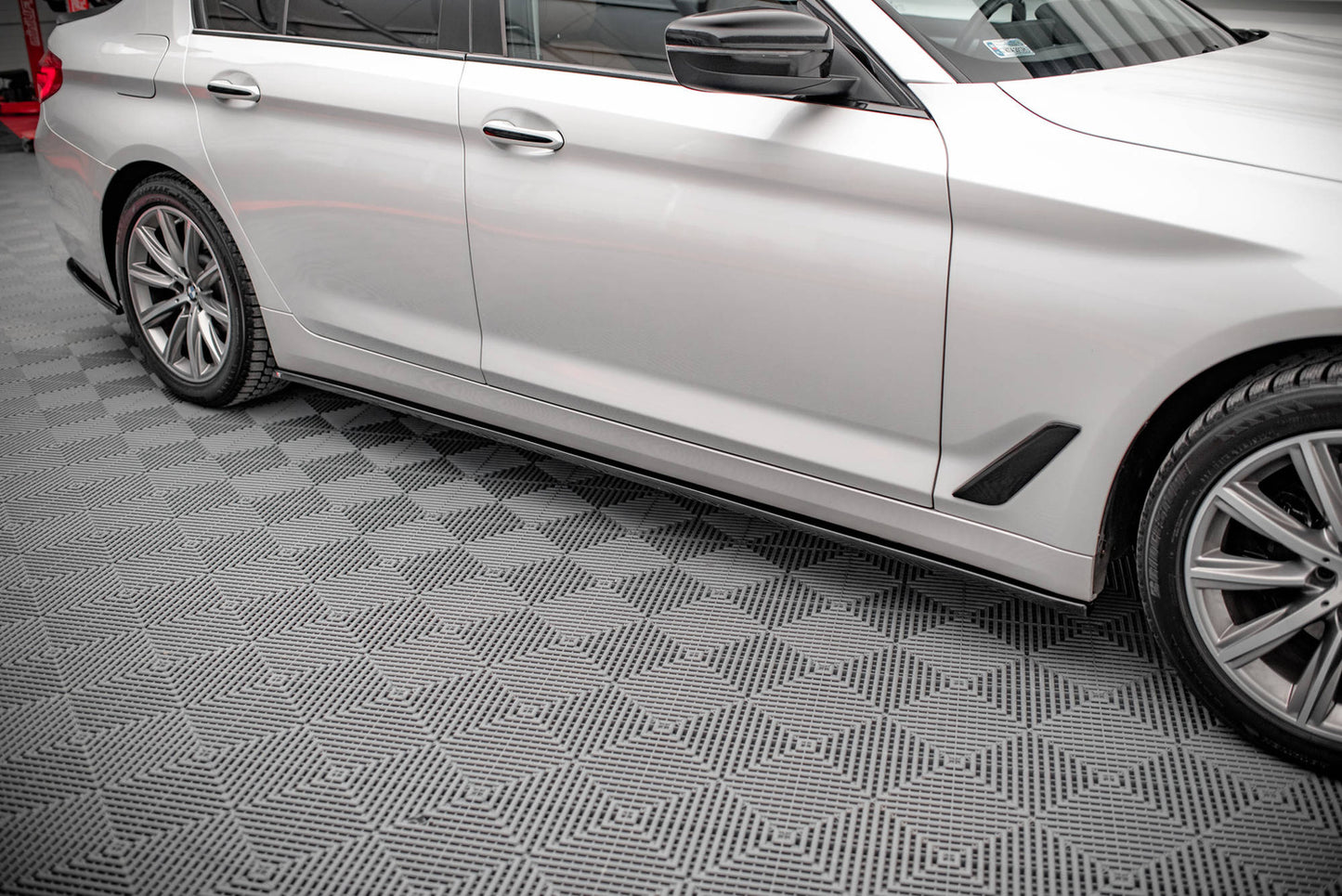 Dokładki Progów BMW 5 G30 Standard Maxton Design
