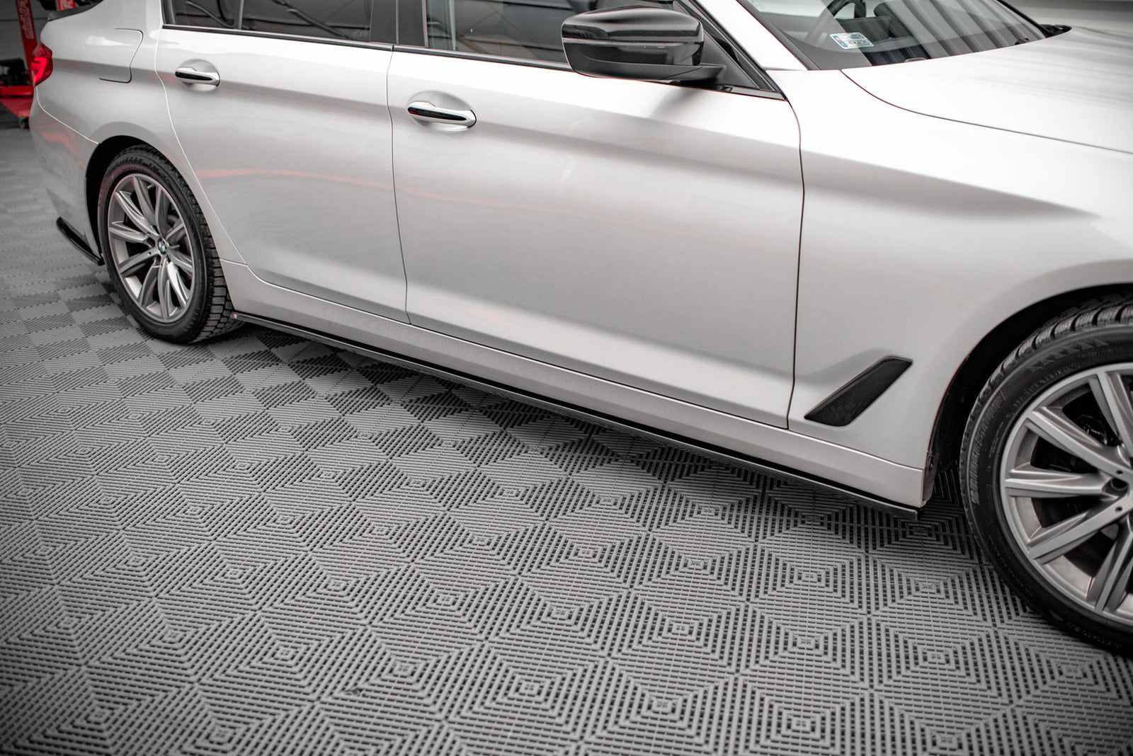Dokładki Progów BMW 5 G30 Standard Maxton Design