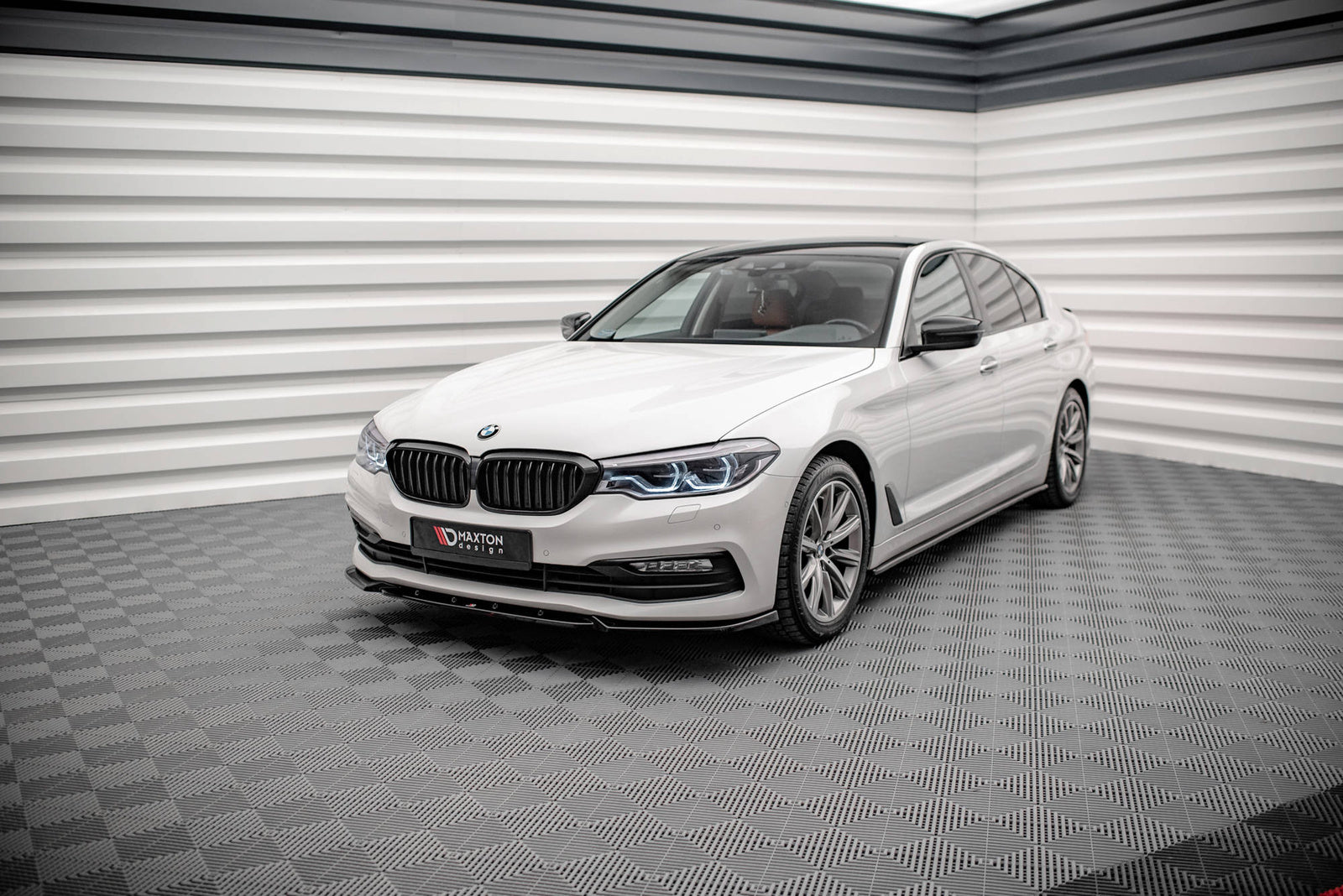 Dokładki Progów BMW 5 G30 Standard Maxton Design
