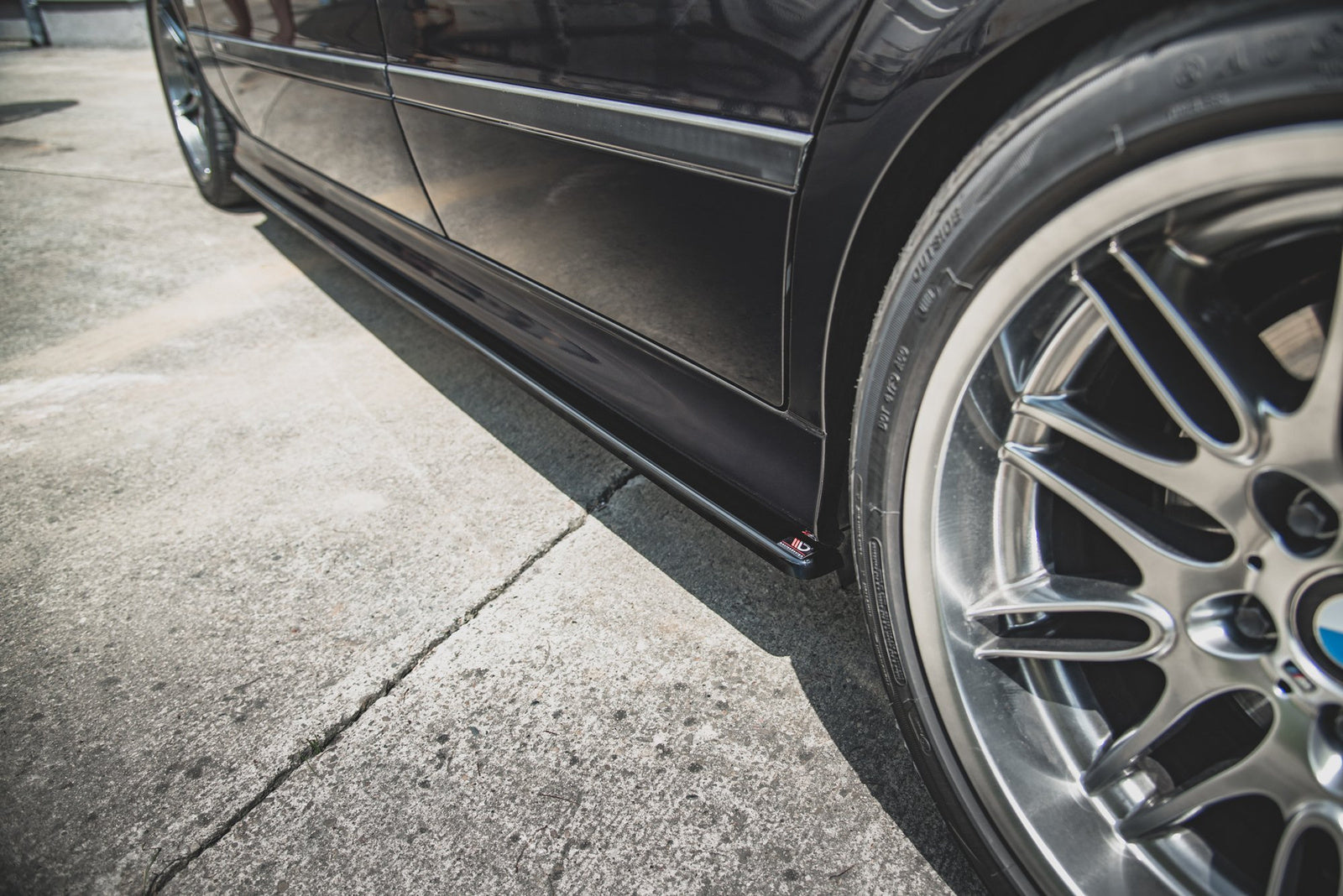 Dokładki Progów Maxton BMW M5 / 5 M-Pack E39