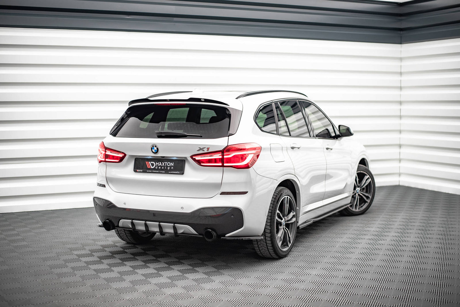 Dokładki Progów BMW X1 F48 M-Pack Maxton Design